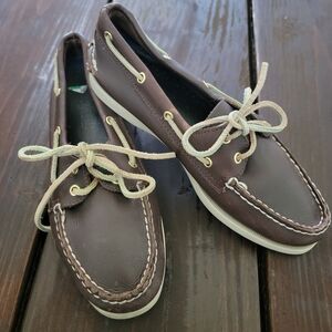 Sperry Dark Cocoa Brown Boat Shoes with Cream Laces